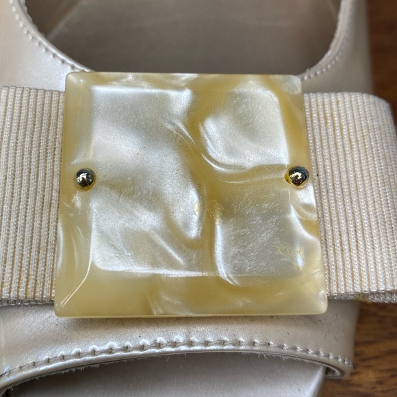 Stuart Weitzman Slingback Peep Toe Shoes - Picture 4 of 16